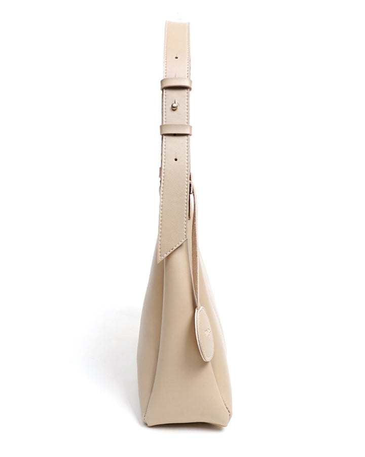 The Diva Tote  // Vegan