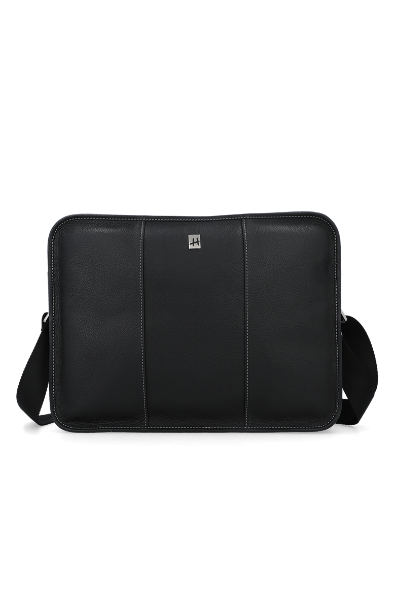 LAYER - BLACK